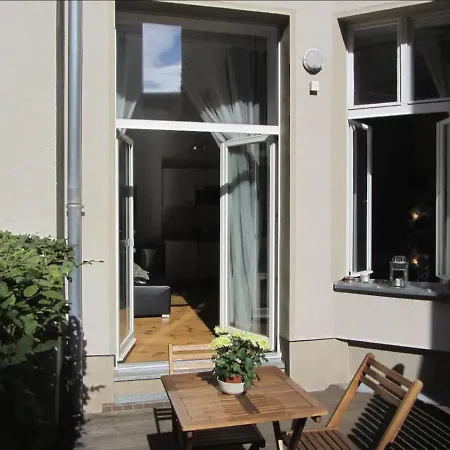 Mooeve Friedrichs Apartment Berlin
